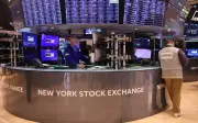 S&P 500 ditutup rendah, kebimbangan AI pukul pengeluar cip