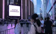 Taylor Swift dan Travis Kelce Kini Suami Isteri, Mewah di Madison Square Garden