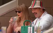 Taylor Swift dan Travis Kelce Nikah Mewah di Madison Square Garden