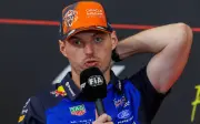 Verstappen elak soalan masa depan, fokus pada perlumbaan demi perlumbaan