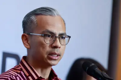 Kerajaan pertimbang langkah keselamatan lapangan terbang selepas penahanan juruterbang